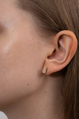 Facet 1ct Pear Stud - PRMAL