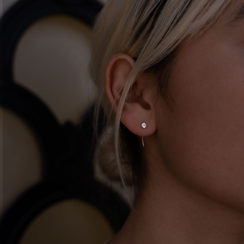 Bezel Diamond Tail Earring - PRMAL