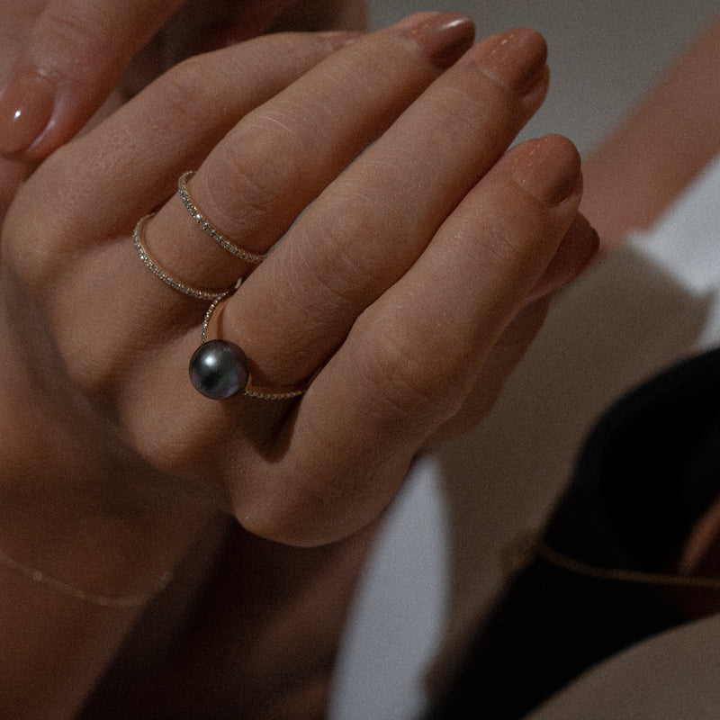Black Pearl Oval Ring - PRMAL