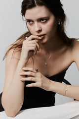 Pearl Oval Diamond Necklace - PRMAL