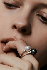 Black Pearl Oval Bold Ring - PRMAL