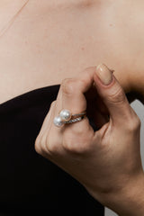 Pearl Oval Bold Ring - PRMAL