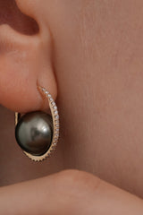 Wrap Pearl Earring