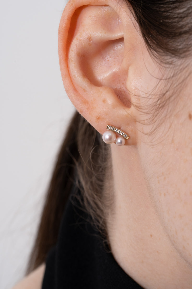 Drop Twin Pearl Earring