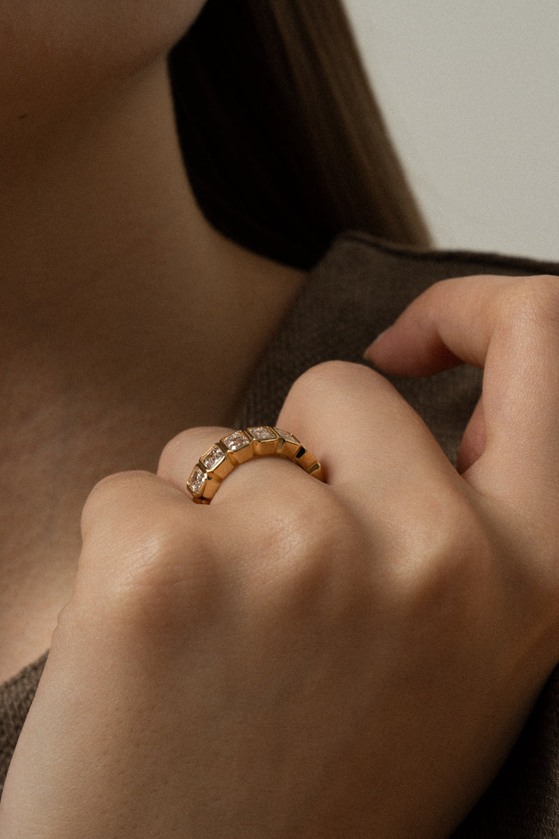 Emerald Half Eternity Ring [Bridal Edition] - PRMAL