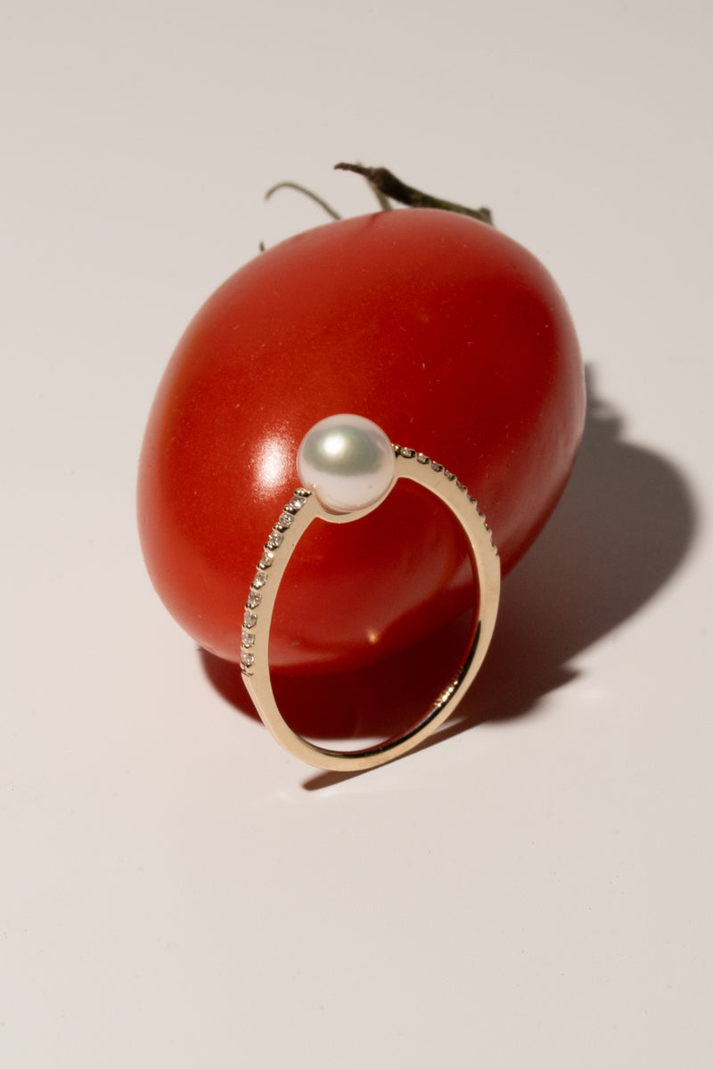 Petite Pearl Oval Ring - PRMAL