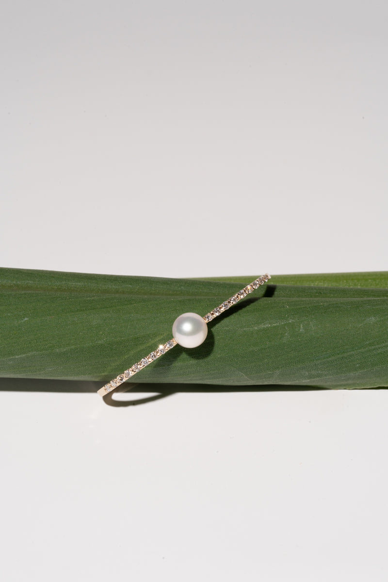 Petite Pearl Double Finger Ring - PRMAL