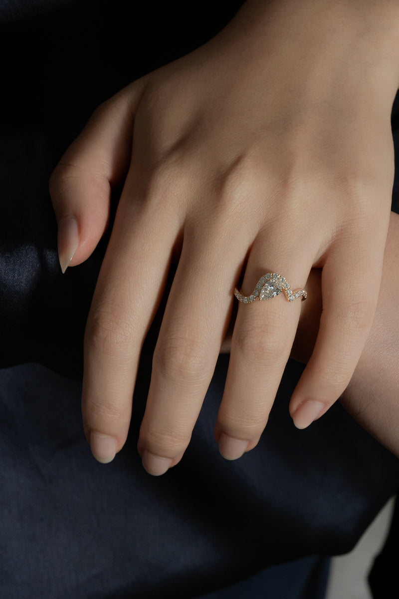 Infinity Pear Cross Wave Ring [Bridal Edition] - PRMAL