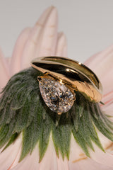 Infinity Wave Dome Ring [Pear] - PRMAL