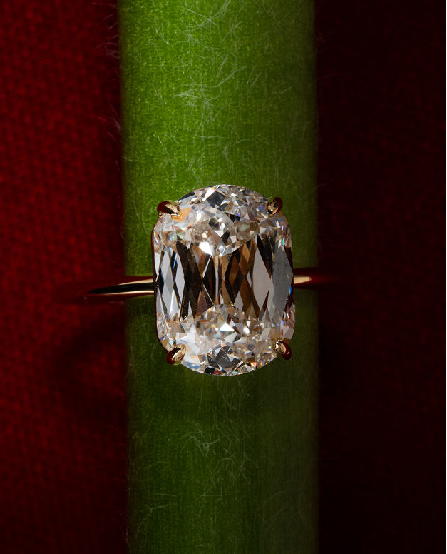 Lab-grown diamond ring