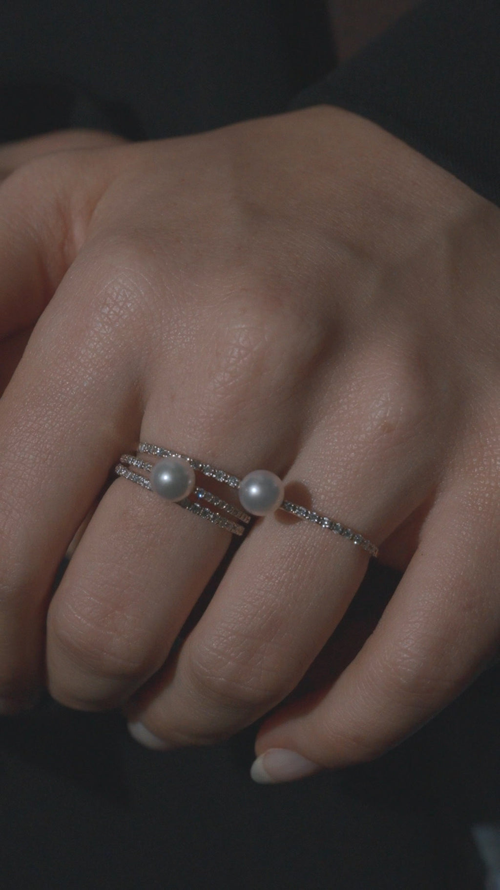Petite Pearl Double Finger Ring - PRMAL