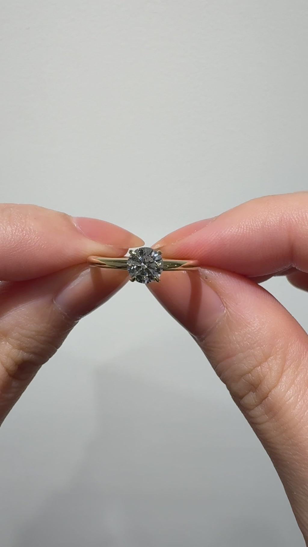 iframe-staff-shot-EG003TA05A_VIDEO