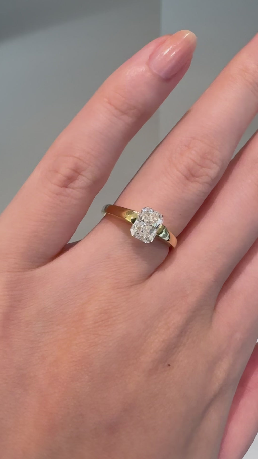 iframe-staff-shot-EG007TD10A_VIDEO