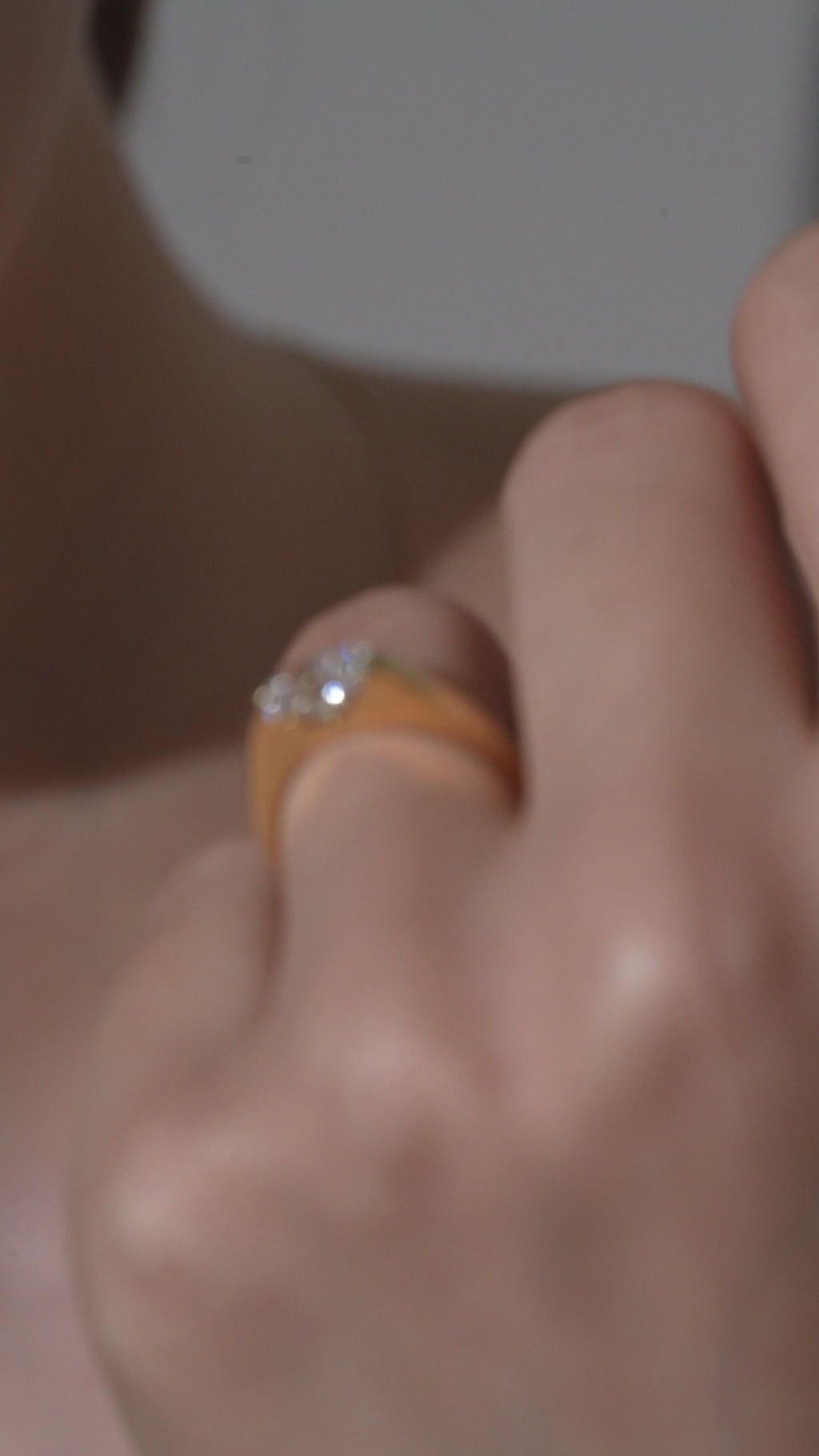 Facet 1ct Oval Ring - PRMAL