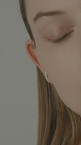 Dome Pave Bar Ear Cuff - PRMAL