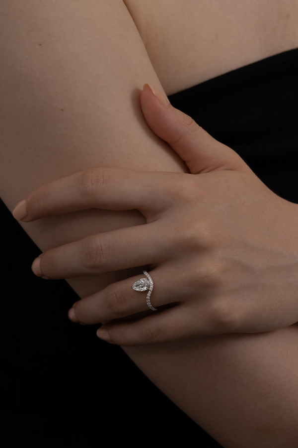 1ct Pear Wave Ring [Bridal Edition] - PRMAL