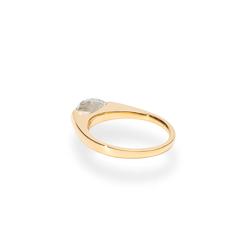 Facet 1ct Pear Ring [Bridal Edition]