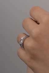 Facet 1ct Emerald Ring [Bridal Edition] - PRMAL