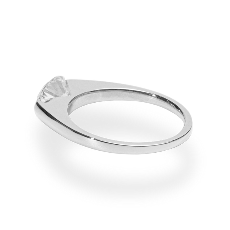 Facet 1ct Oval Ring [Bridal Edition]
