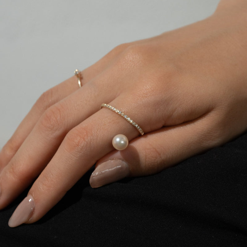 Peek Diamond Ring [Pearl] - PRMAL